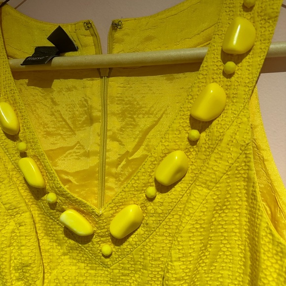 Muse sunny, lemon, yellow beaded dress - Picture 3 of 5